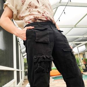 Black Utility Sean John boys’ flight pants👖